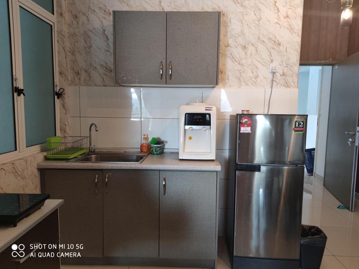 Bangi Gateway Service Apartment Kampong Sungai Ramal Dalam Kültér fotó